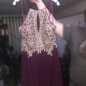 David’s Bridal NEVER WORN Prom Dress